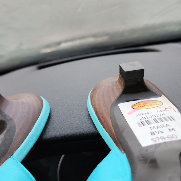 Talbots NWT Leather Sandals - size 8.5 - Picture 10 of 12